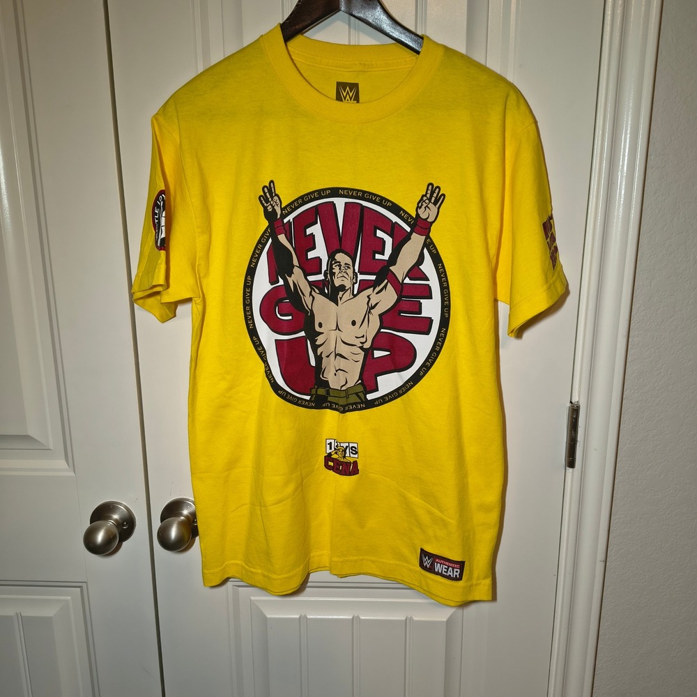 WWE John Cena Never Give Up You Cant See Me Yellow Graphic T-Shirt Mens Medium